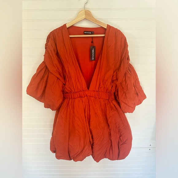 Pretty Little Thing Terracotta Puff Sleeve Puffball Hem Shift Dress NWT - Picture 6 of 8